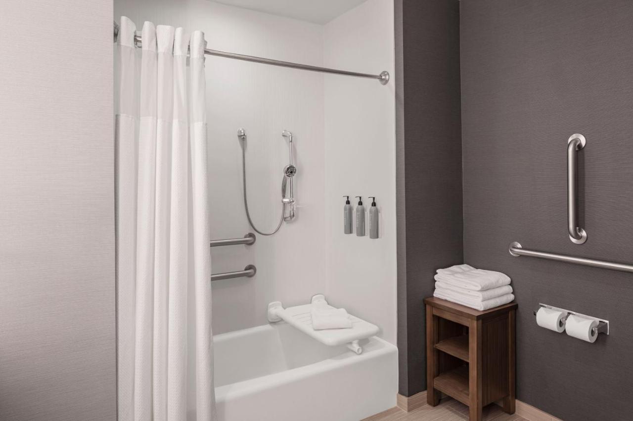 Courtyard By Marriott San Angelo Hotell Exteriör bild