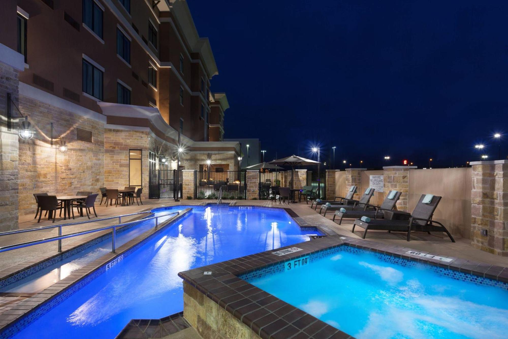 Courtyard By Marriott San Angelo Hotell Exteriör bild