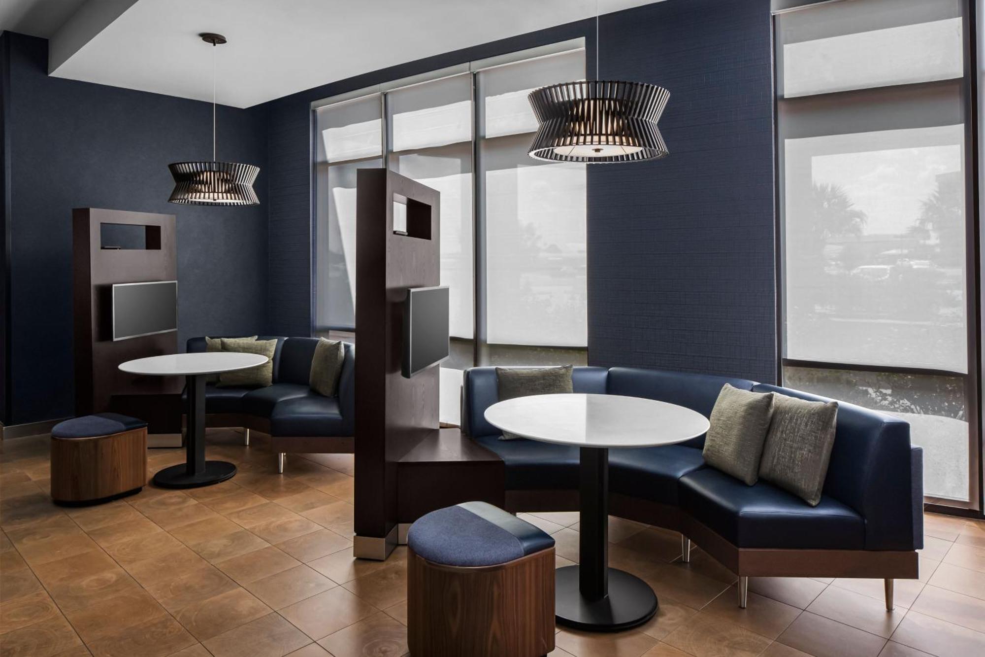 Courtyard By Marriott San Angelo Hotell Exteriör bild