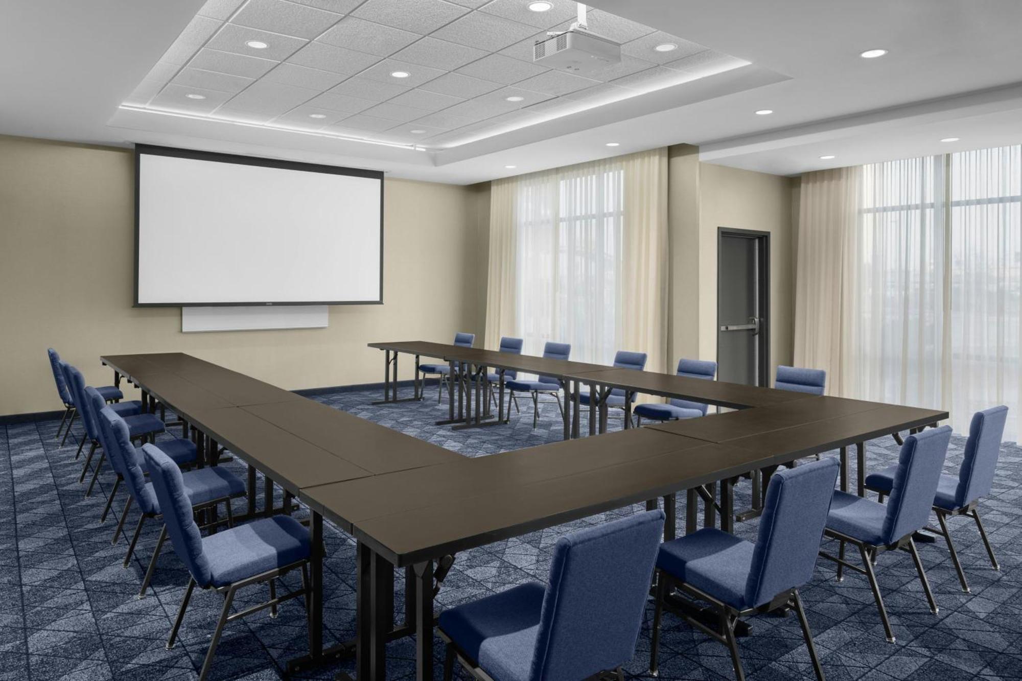 Courtyard By Marriott San Angelo Hotell Exteriör bild